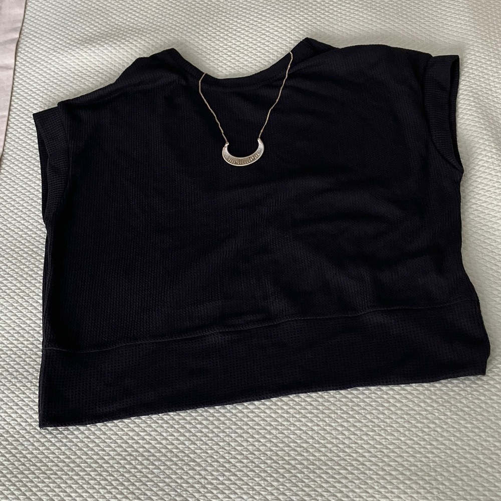 SHEIN Black Sleeveless Top